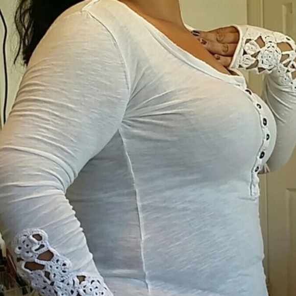 FREE PEOPLE WHITE FLOWER COCHET SLEEVES BLOUSE SP - Picture 2 of 7